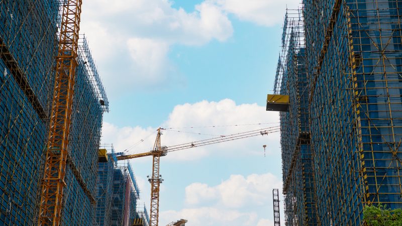 光伏幕墙工程优缺点分析：绿色建筑的新选择
