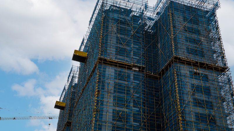 如何选择广东建筑施工总承包厂家直签？揭秘直签优势与注意事项